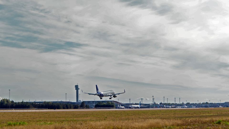 مطار اوسلو الدولي