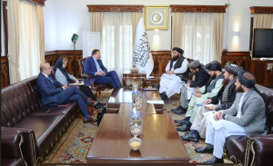السفير النرويجي يناقش حظر تعليم الفتيات في افغانستان